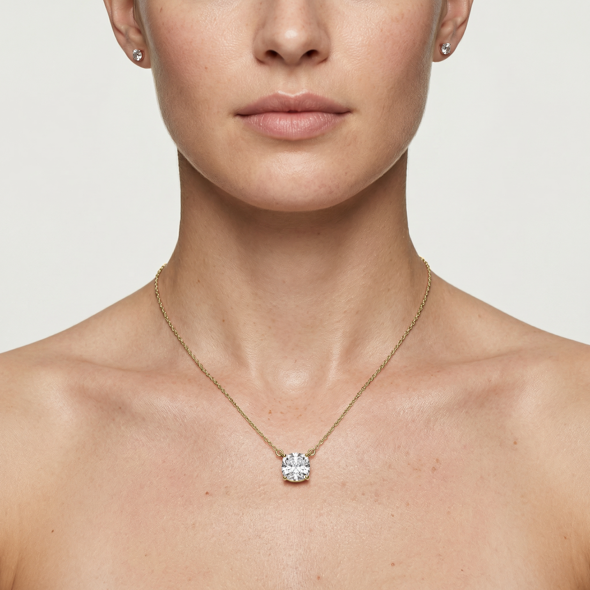 Lovea Classic Anhänger – Kissenschliff – Gelbgold