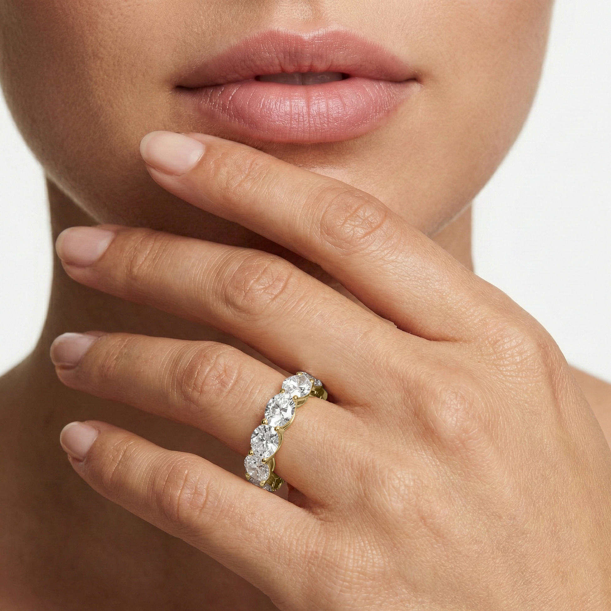 Lovea Juliet Eternity Ring Ovalschliff – Gelbgold