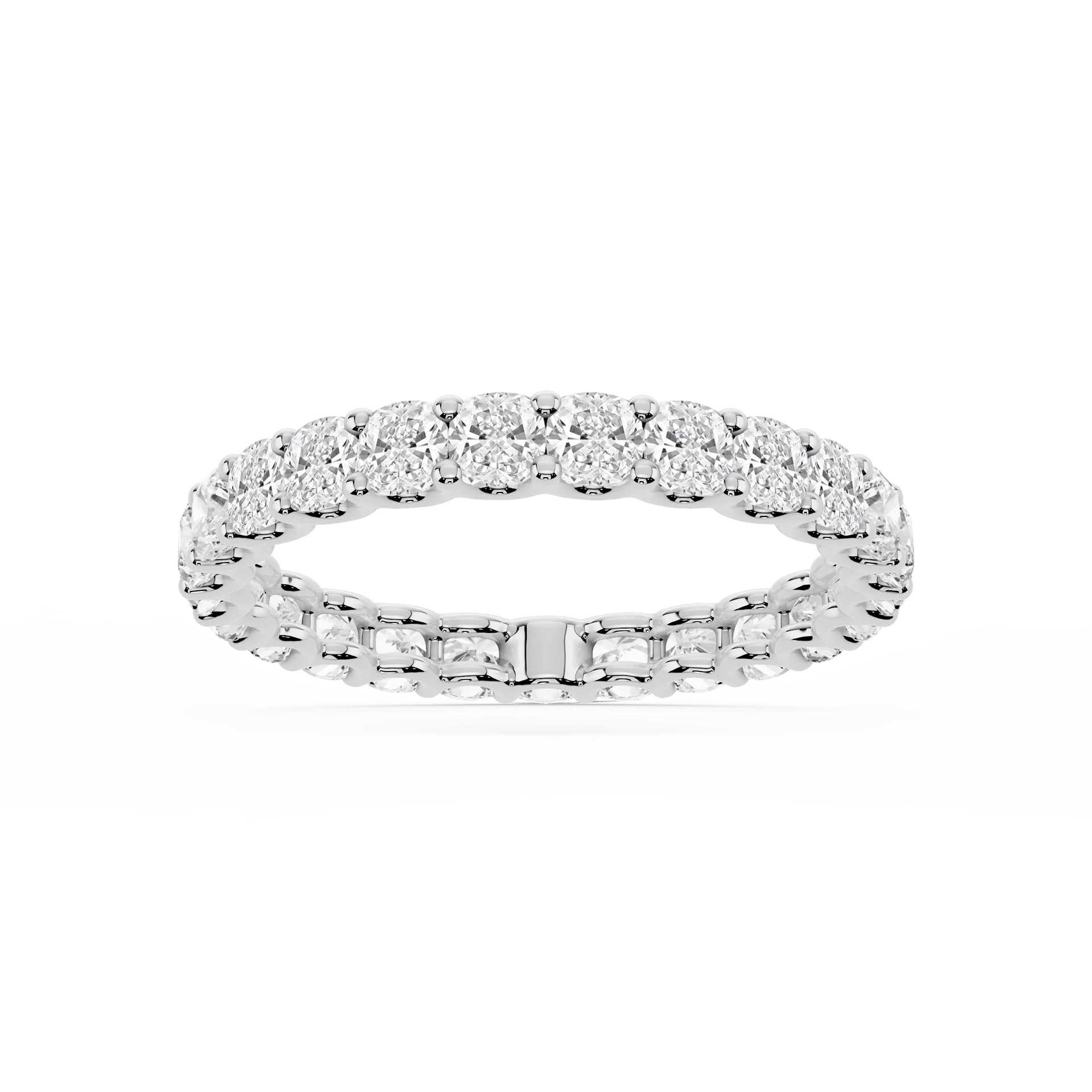 Lovea Kylie Eternity Ring Kissenschliff – Weißgold