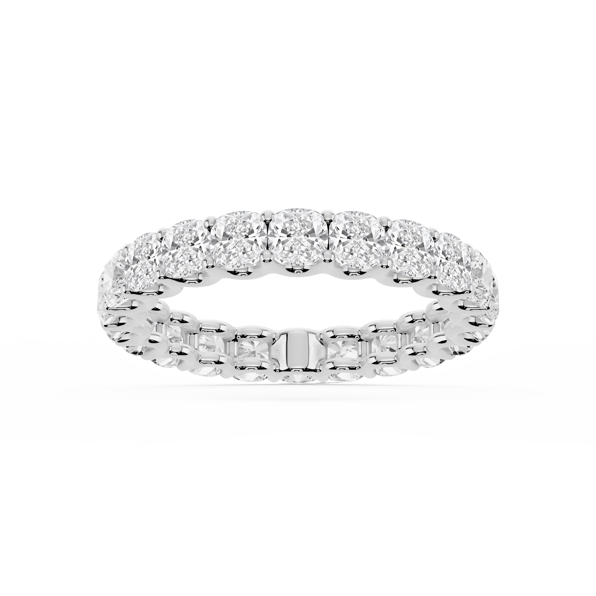 Lovea Kylie Eternity Ring Kissenschliff – Weißgold