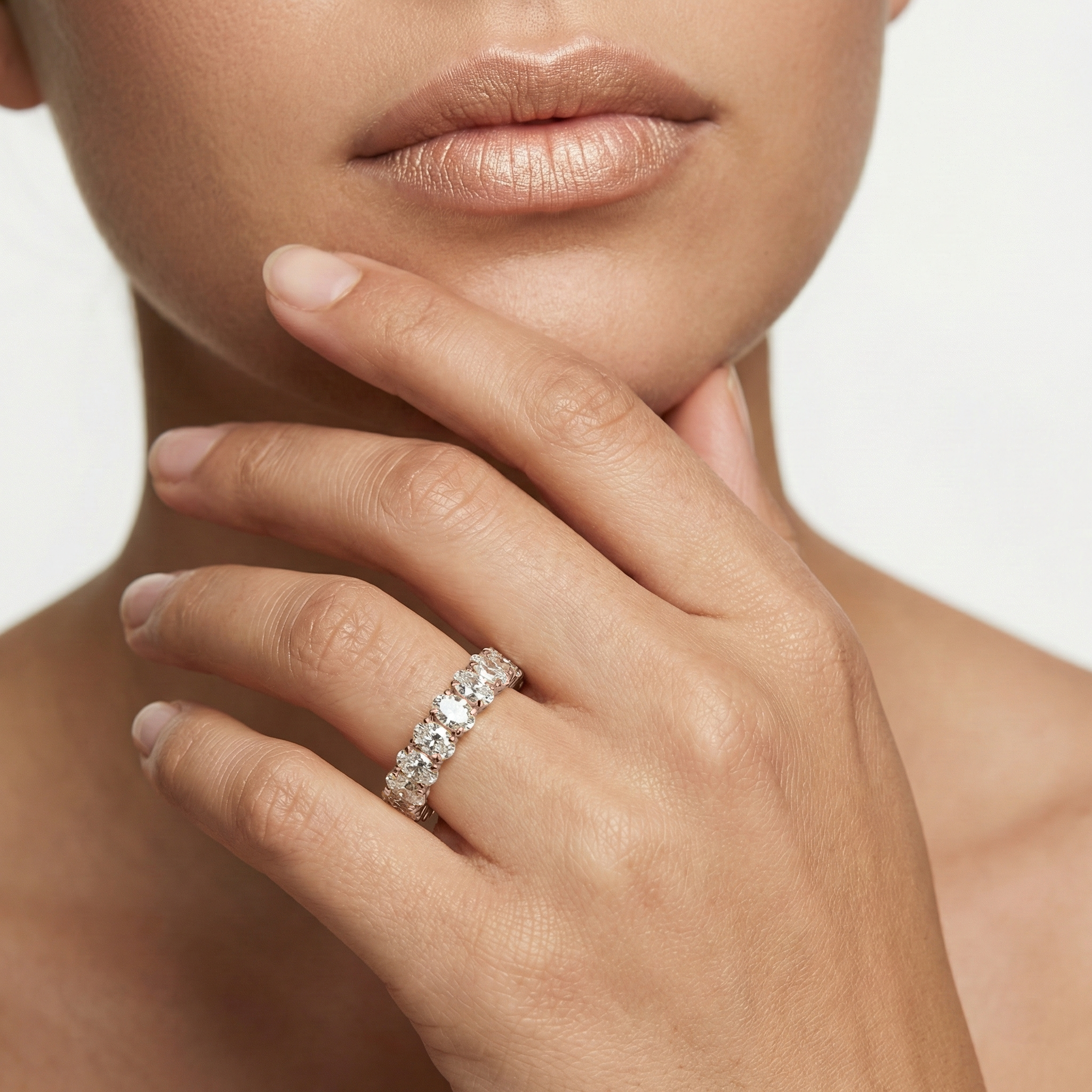 Lovea Morgan Eternity Ring Ovalschliff – Roségold