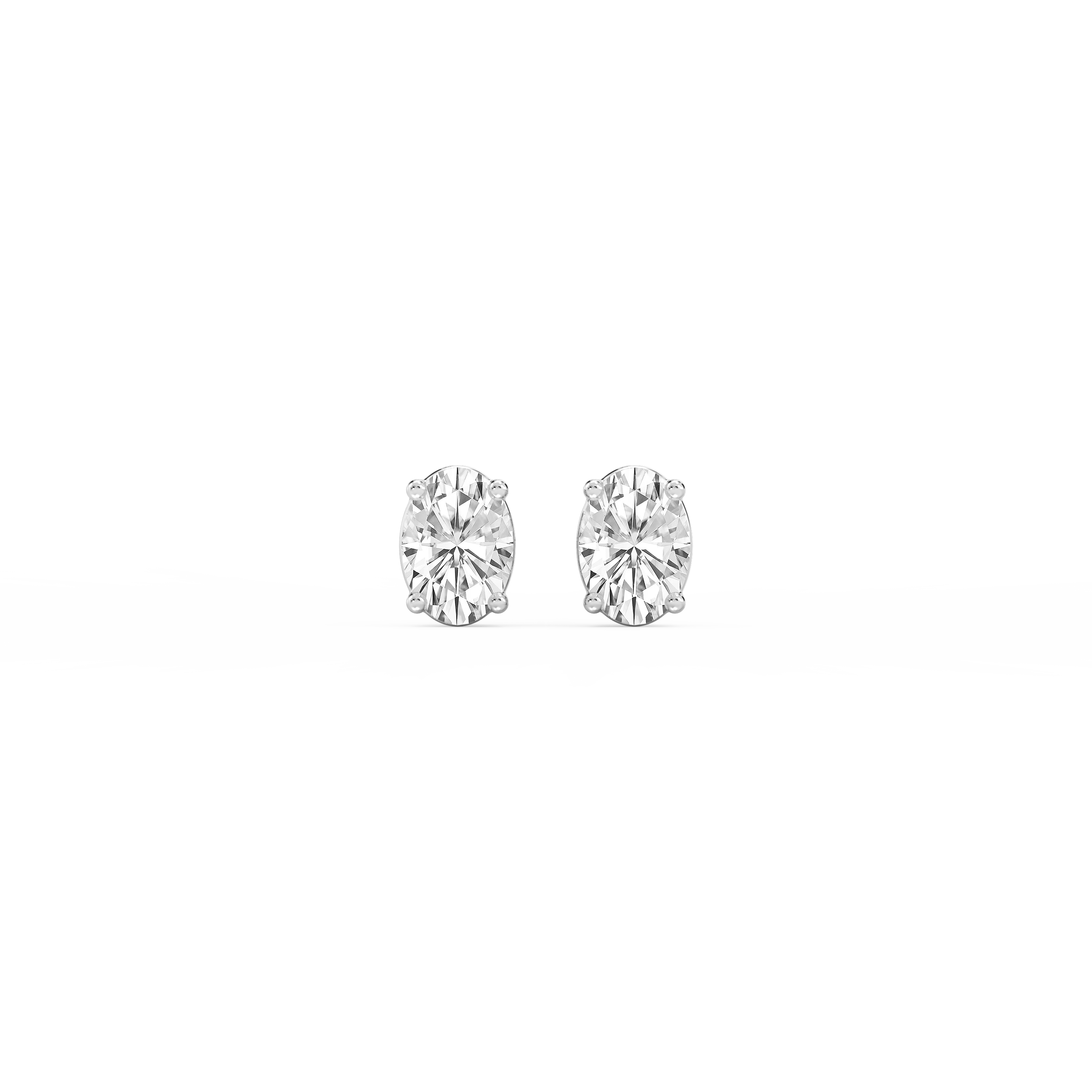Lovea Classic Ohrstecker Schraubverschluss – Ovalschliff – Weißgold