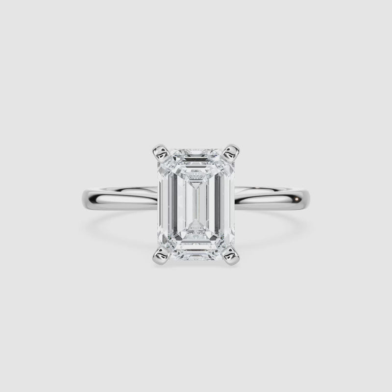 Marie Kathedrale-Solitaire Verlobungsring – Smaragdschliff – Weißgold – Video
