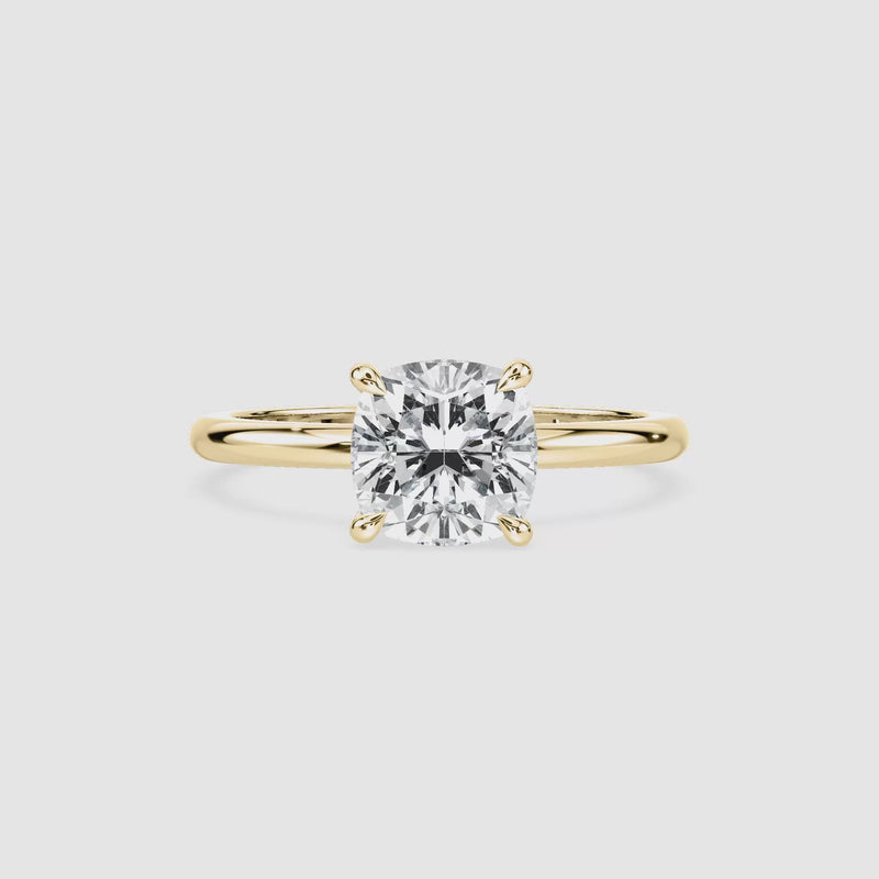 Maggie Solitaire Verlobungsring – Kissenschliff – Gelbgold – Video