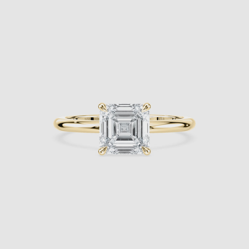 Maggie Solitaire Verlobungsring – Asscherschliff – Gelbgold – Video