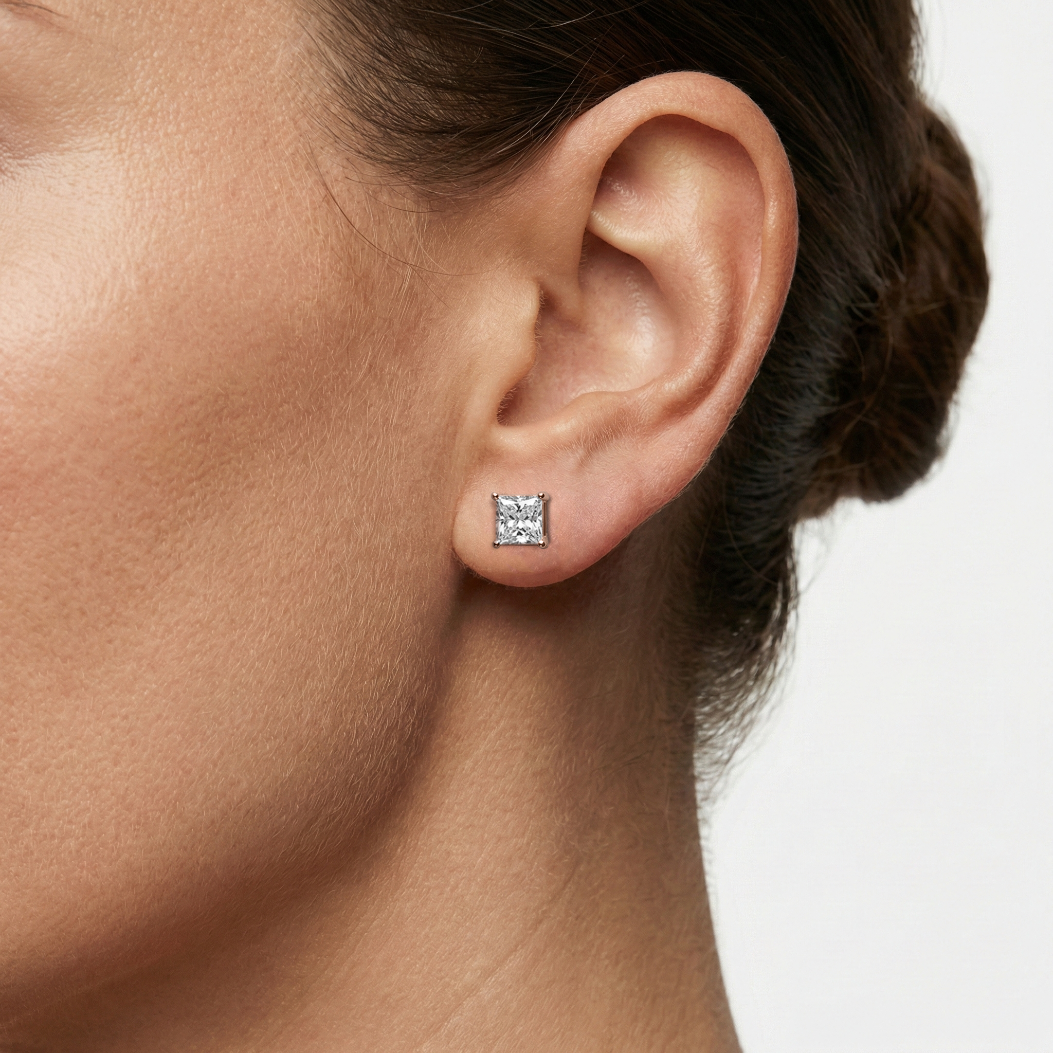Lovea Classic Ohrstecker Schraubverschluss – Prinzessschliff – Roségold
