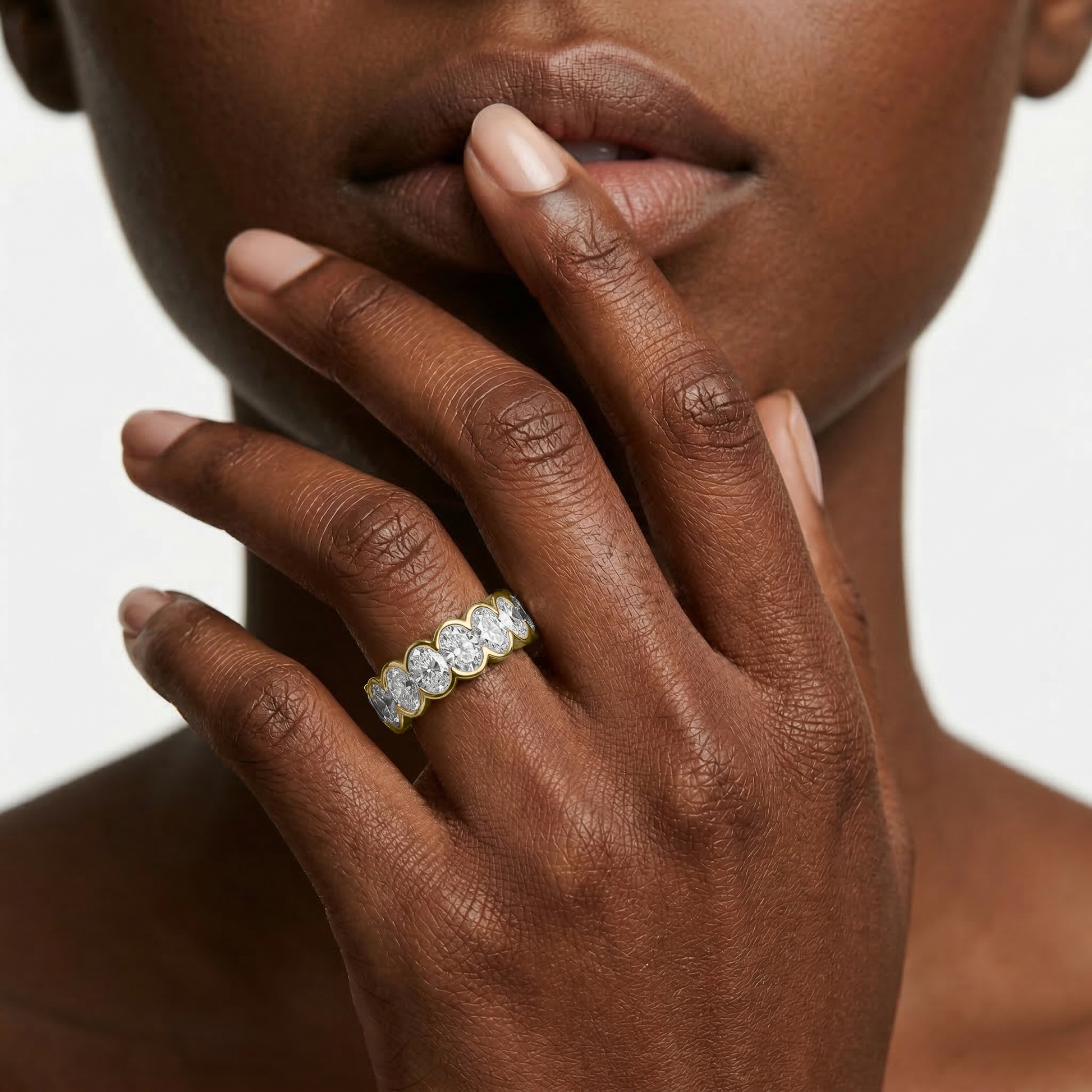 Lovea Serena Eternity Ring Ovalschliff – Gelbgold